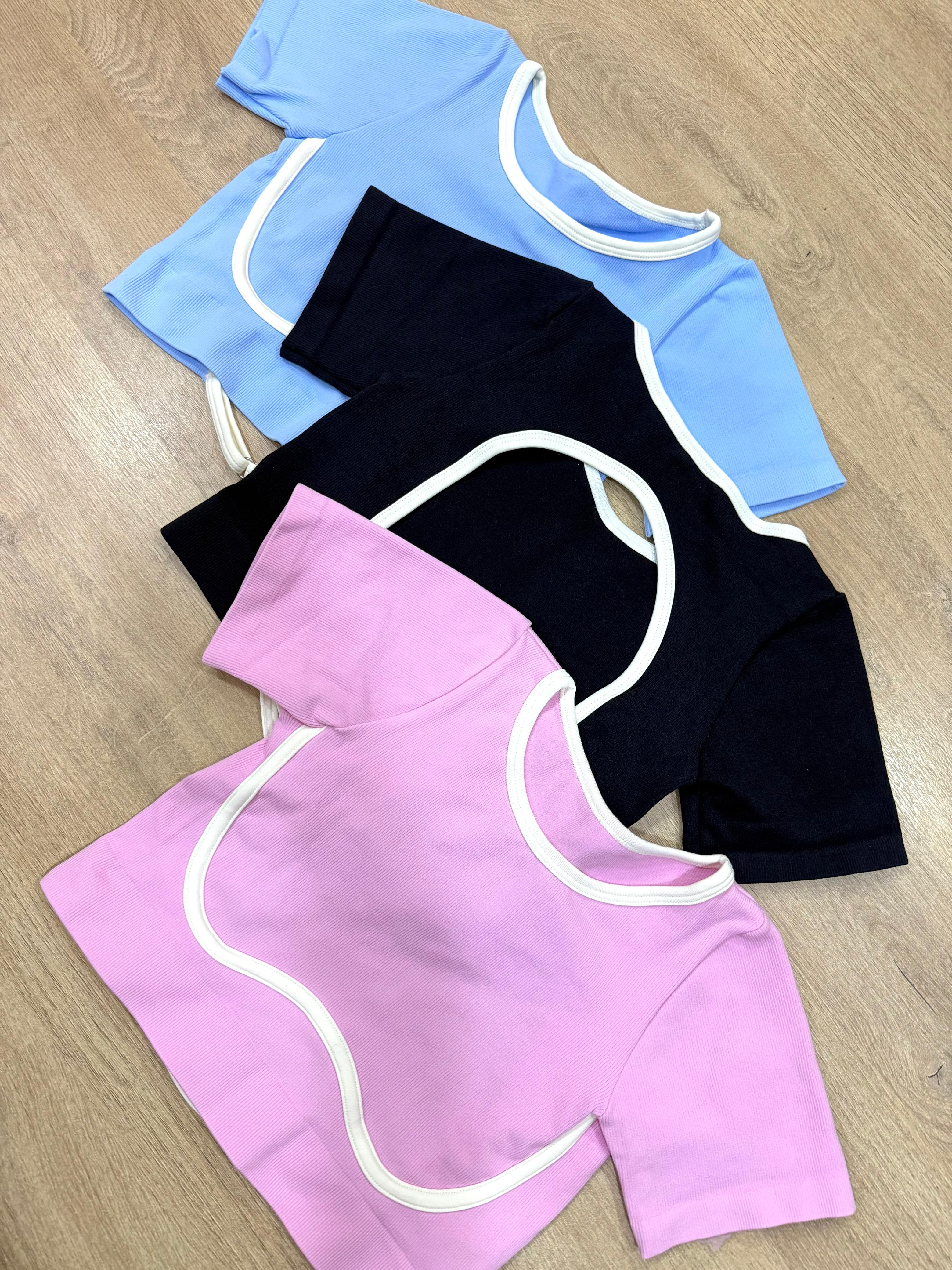 Camiseta Premium con S.C busto